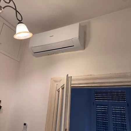 Hanna's House Metro Pyramid *